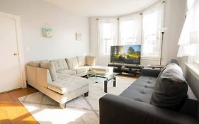 Revived Vintage 3Br Apt In Historic Federal Hill